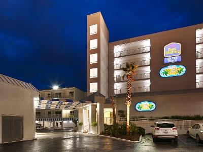 Гостиница Best Western On The Beach