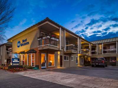 Гостиница Best Western University Lodge