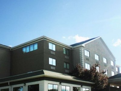 Гостиница Best Western Plus West Akron Inn N Ste