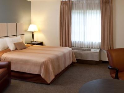 Гостиница Candlewood Suites Irvine Spectrum