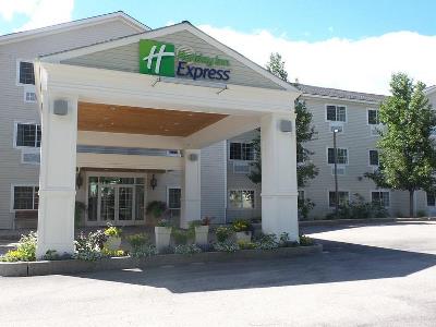 Гостиница Holiday Inn Express Suites North Conway