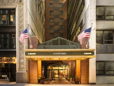 Гостиница Courtyard Times Square