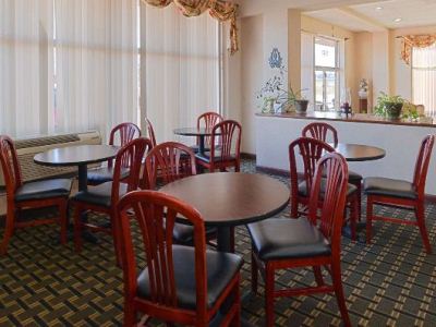 Гостиница Americas Best Value Inn And Suites-East