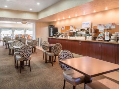 Гостиница Holiday Inn Express Wenatchee