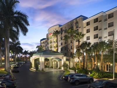 Гостиница Courtyard F Lauderdale Aprt Cruise Port