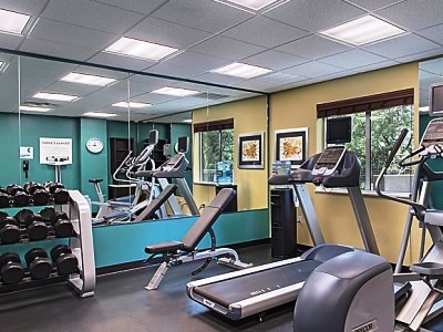 Гостиница Holiday Inn Express Suite Nw-Four Points