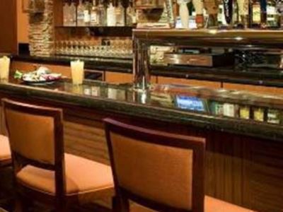 Гостиница Holiday Inn Houston Ne-Bush Airport Area