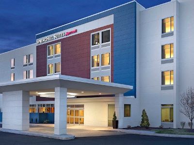 Гостиница Springhill Suites Enid