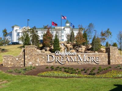 Гостиница Dollywood's Dreammore Resort