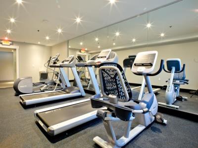 Гостиница Best Western Crestview Hotel And Suites