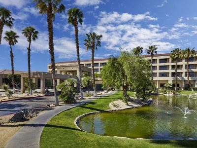 Hotel Doubletree By Hilton Golf Palm Springs