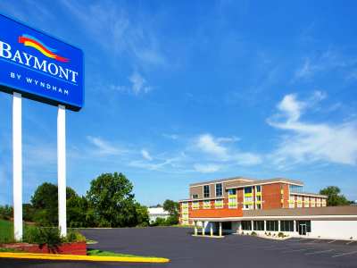 Гостиница Baymont Wyndham Grand Rapids Near Dtwn