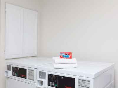 Гостиница Days Inn And Suites By Wyndham Sunnyvale