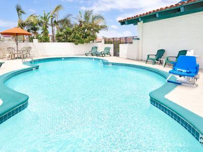 Гостиница Days Inn Costa Mesa / Newport Beach