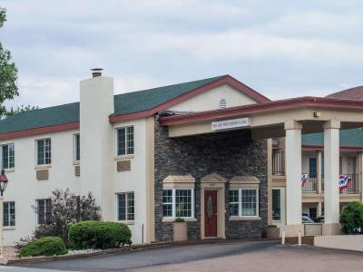 Гостиница Knights Inn Colorado Springs*closed Down