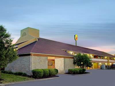 Гостиница Super 8 By Wyndham Cincinnati Oh