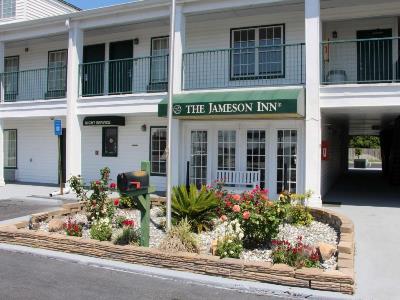 Гостиница Jameson Inn Douglas