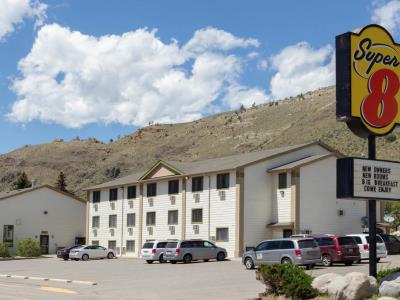 Гостиница Super 8 By Wyndham Yellowstone Park Area