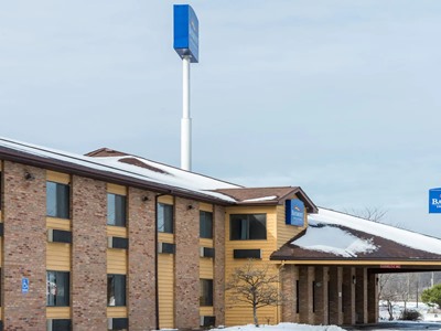 Hotel Baymont By Wyndham Cambridge