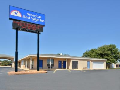 Гостиница Americas Best Value Inn Lubbock E