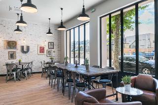 Hotel So'Co by HappyCulture