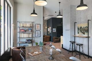 Hotel So'Co by HappyCulture
