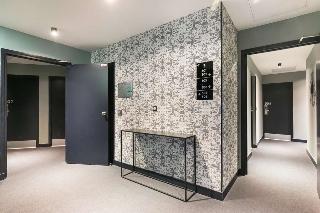 Hotel So'Co by HappyCulture