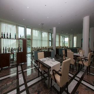 Гостиница Barcelo Angra Marina