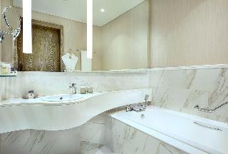 Гостиница DoubleTree by Hilton Doha - Old Town