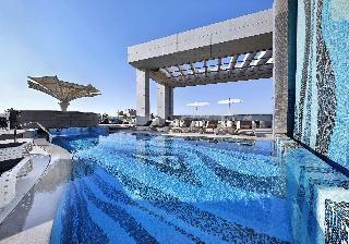 Гостиница DoubleTree by Hilton Doha - Old Town