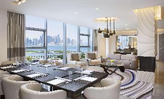 Гостиница DoubleTree by Hilton Doha - Old Town