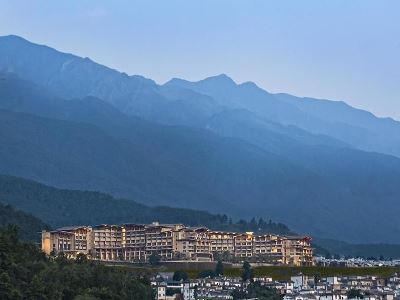 Гостиница Hilton Dali Resort And Spa