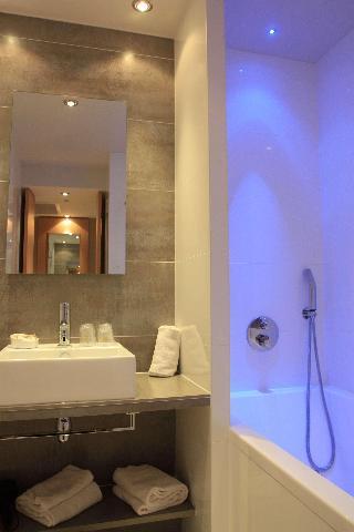 Гостиница Best Western Plus Le Lavarin