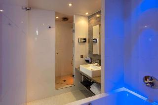 Гостиница Best Western Plus Le Lavarin