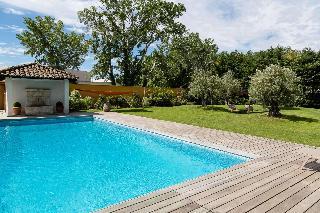 Гостиница Best Western Plus Le Lavarin