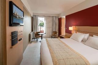 Гостиница Best Western Plus Le Lavarin