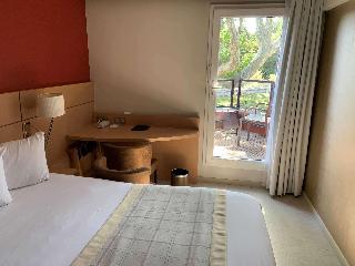 Гостиница Best Western Plus Le Lavarin