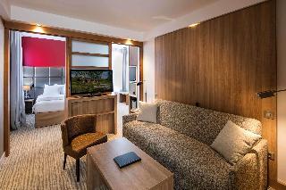 Гостиница Best Western Plus Le Lavarin