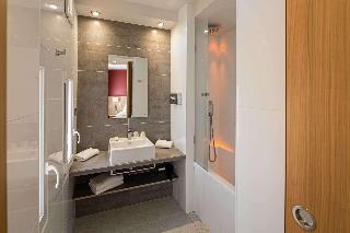 Гостиница Best Western Plus Le Lavarin