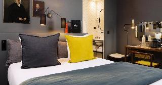 Coq Hotel (Community of Quality)