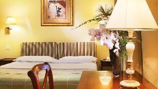 Гостиница Relais Saint Honore 