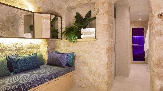 Гостиница Relais Saint Honore 