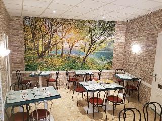 Гостиница Ibis Styles Paris Gare de l'Est Magenta