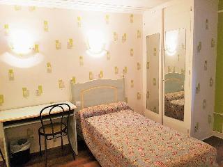 Гостиница Ibis Styles Paris Gare de l'Est Magenta