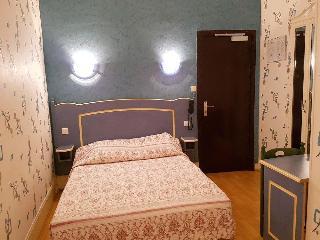 Гостиница Ibis Styles Paris Gare de l'Est Magenta