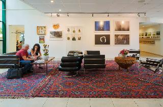 Hotel Diaghilev Live Art Suites