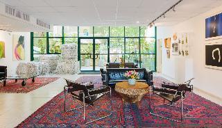 Hotel Diaghilev Live Art Suites