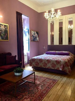 Гостиница Bohemian Suites Athens