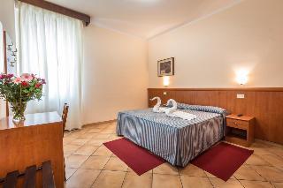 Hotel Real