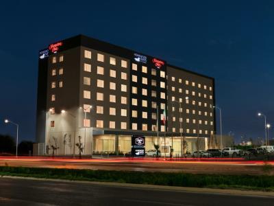 Гостиница Hampton Inn By Hilton Monterrey Apodaca